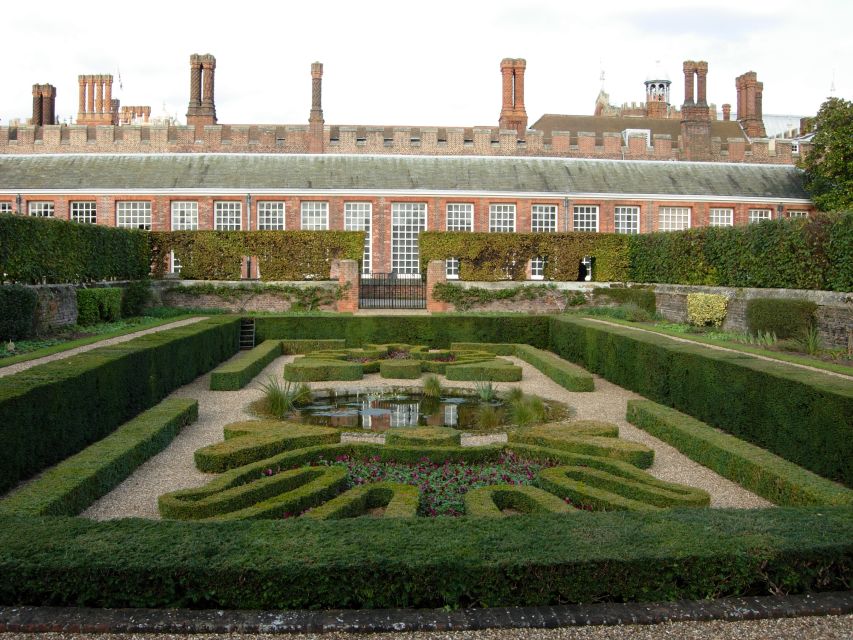 London Half-Day Private Chauffeur Driven Tour - When the six-hour option earns its price