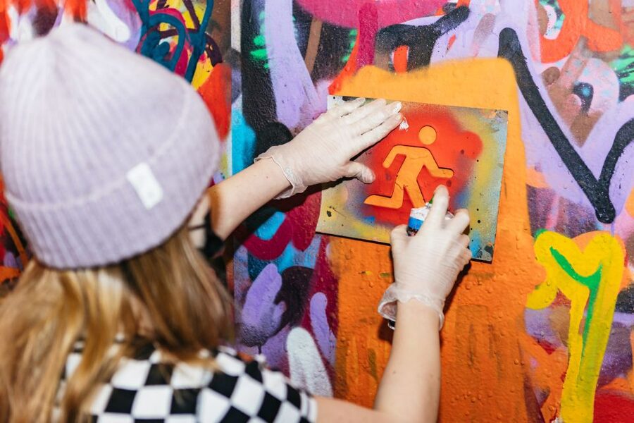London: Half-Day Street Art Tour and Workshop - Who should book this experience?