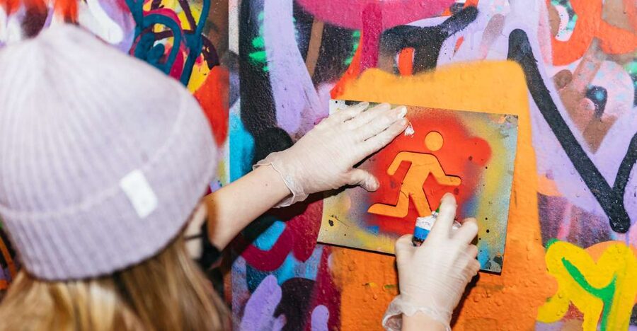 London: Half-Day Street Art Tour and Workshop - Why this East London tour feels different