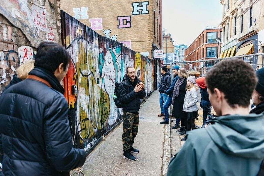 London: Half-Day Street Art Tour and Workshop - The guide makes the art easier to read