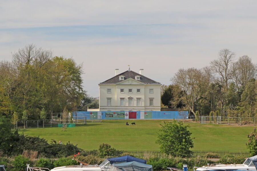 London: Hampton Court to Kew River Thames Cruise - Should You Book the Hampton Court to Kew Cruise?