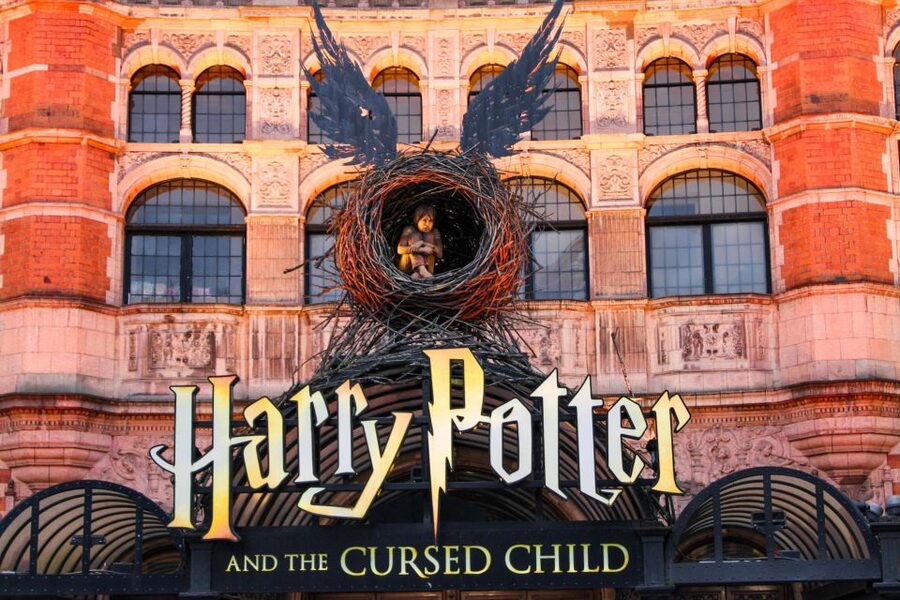 London: Harry Potter Filming Locations Sightseeing Tour - Borough Market and the Leaky Cauldron finale