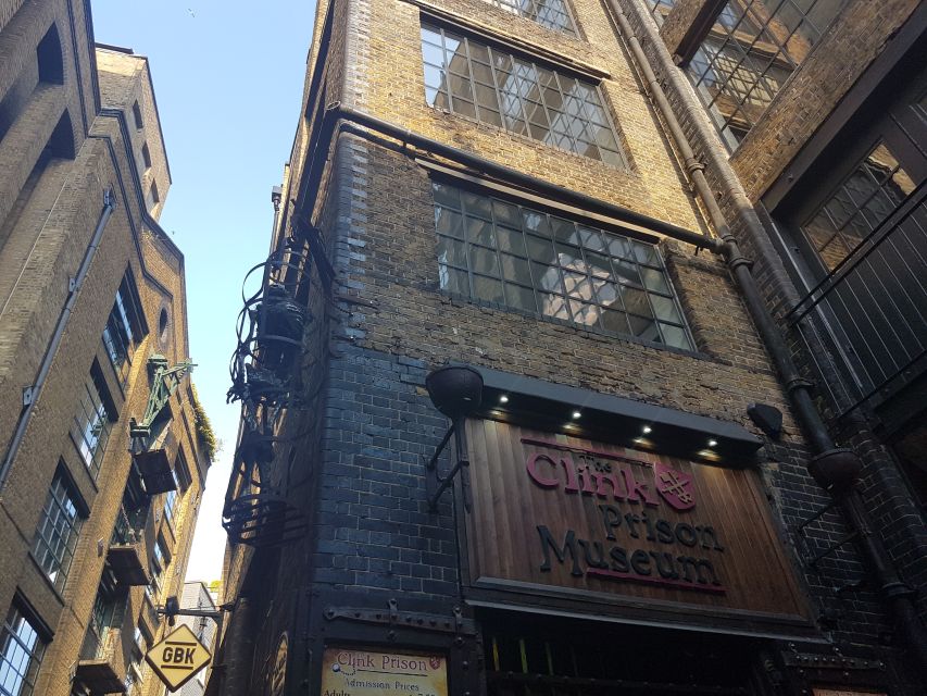 London: Harry Potter Movies Walking Tour (Kids Go Free) - Borough Market and the route toward London Bridge
