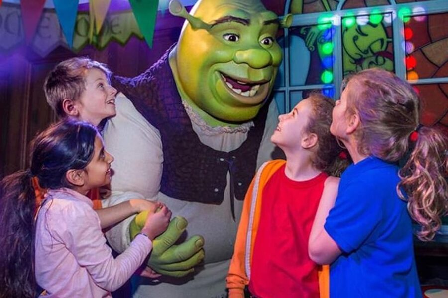 London: Harry Potter Sights and Shrek's Adventure Combo Tour - Leicester Square and the heart of London cinema