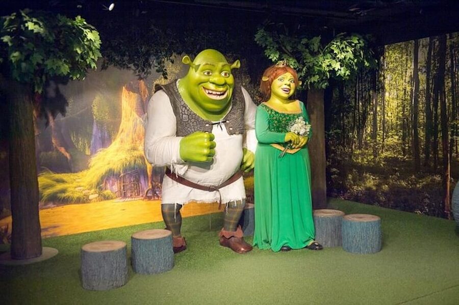 London: Harry Potter Sights and Shrek's Adventure Combo Tour - How much walking and waiting should you expect?