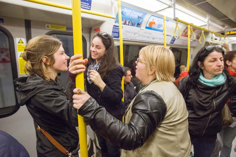 London: Harry Potter Small Group Walking Tour - Meeting your guide at Westminster Station