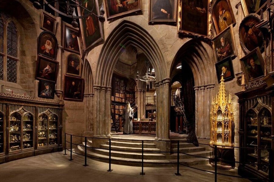 London: Harry Potter Studio Tour and Oxford Day Trip - Inside the Harry Potter film world