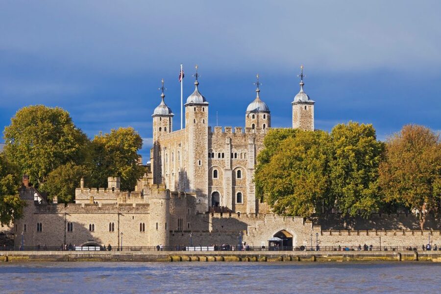 London: Harry Potter Walking Tour and Tower of London Entry - Why this Harry Potter and Tower of London combination works