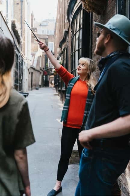 London: Harry Potter Walking Tour (& Bottle of Butterbeer) - Charing Cross Road and the wizarding world beside the Muggles