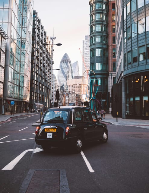 London: Hidden Secrets Of The City Guided Walking Tour - Walking east toward Spitalfields