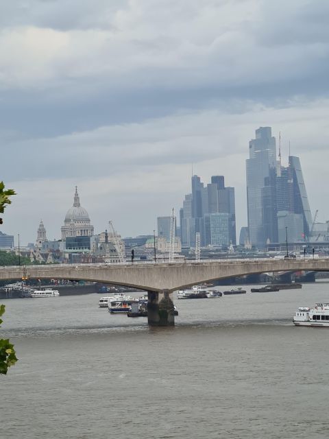 London: Highlights and Hidden Gems Private Guided Tour - The quieter corners are where the tour earns its keep