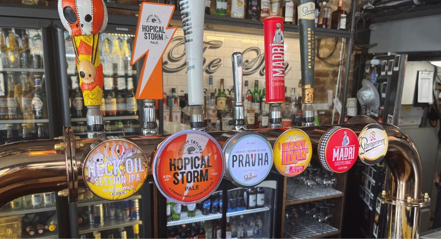 London: Historic London Pub Walking Tour - Starting beneath the yellow umbrella at Embankment