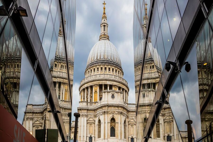 London: History and Highlights Private Guided Walking Tour - Getting Your Bearings in the Historic City of London