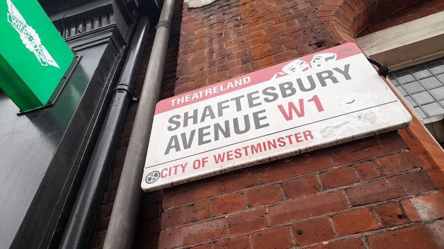 London: Iconic Theatres Walking Tour - Starting beside Oscar Wilde at Charing Cross