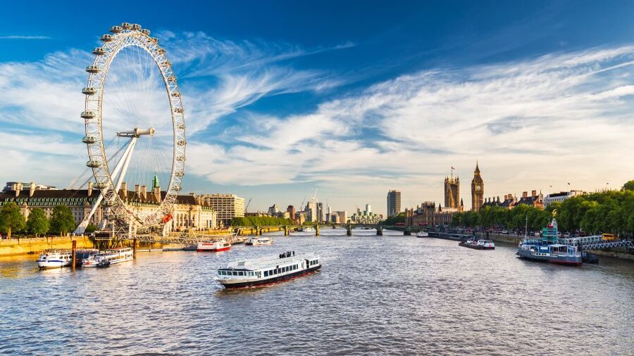 London in One Day Tour with River Cruise - Parliament Square, Big Ben, and Westminster Abbey