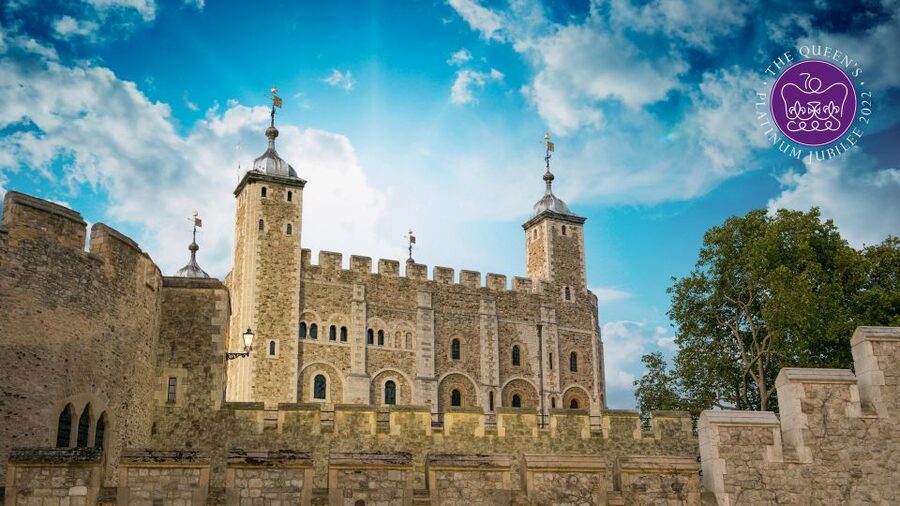 London in One Day Tour with River Cruise - The Tower of London rewards the afternoon time