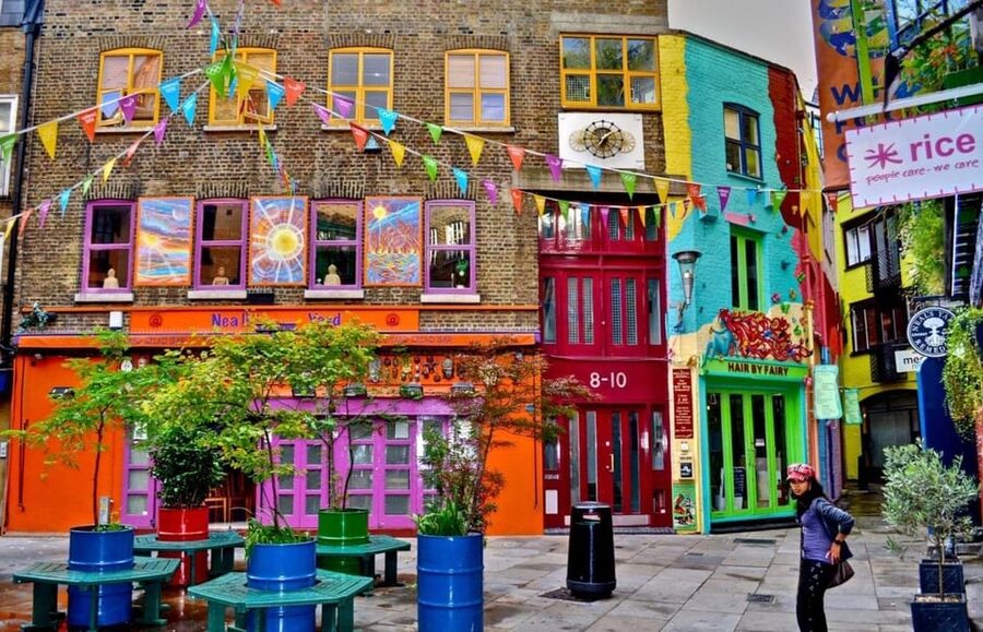 London: Instagram Photos Black Cab Tour with Hotel Pick Up - Key points to know before booking