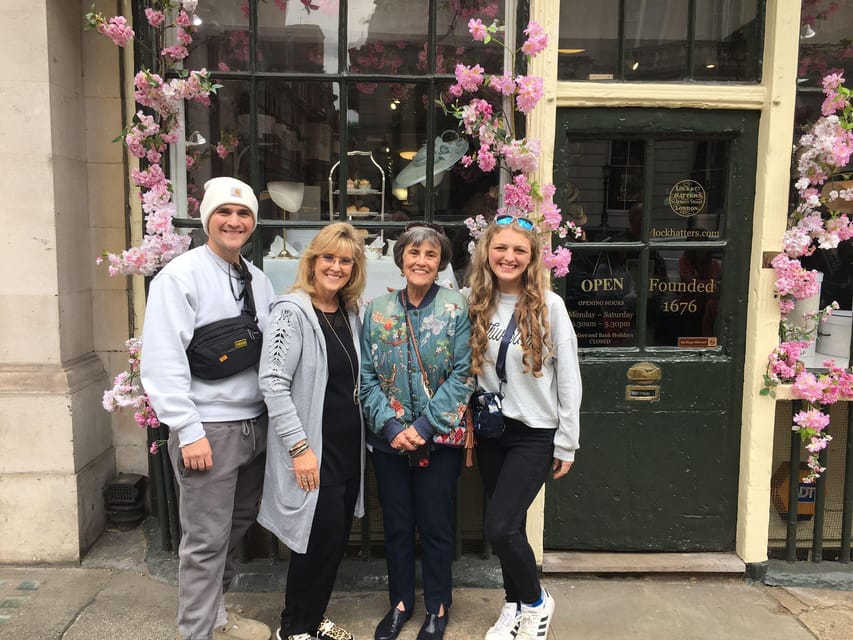 London: Instagram Photos Black Cab Tour with Hotel Pick Up - Building your own route in three to four hours
