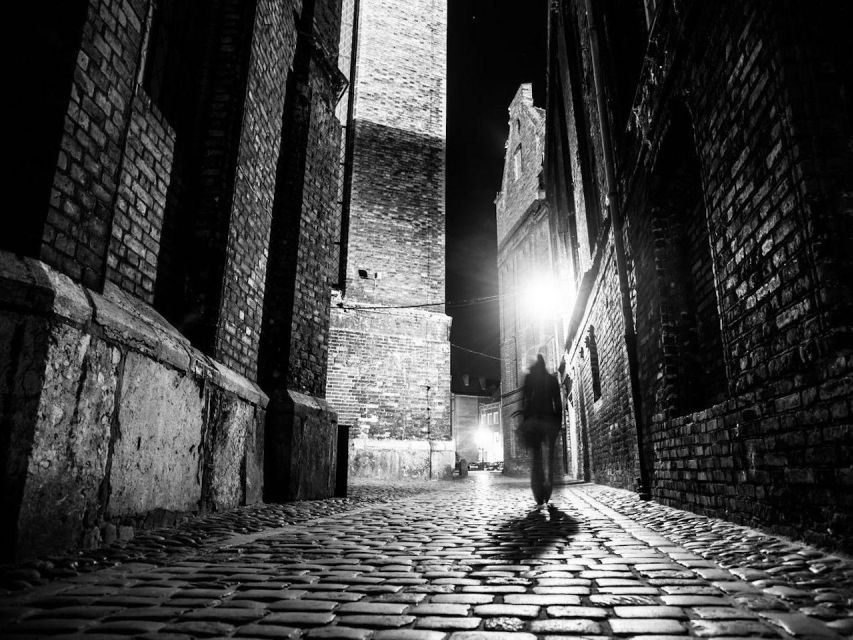 London: Jack the Ripper Small Group Tour - Whitechapel and the streets behind the headlines