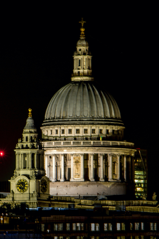 London: Jack the Ripper Tour and Underground Prison in Spanish - Little Britain and Smithfield Market’s darker past