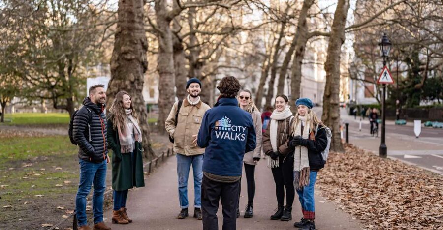 London: Landmarks Walking Tour & Harry Potter Walking Tour - Cecil Court and Goodwin’s Court are the most atmospheric stops