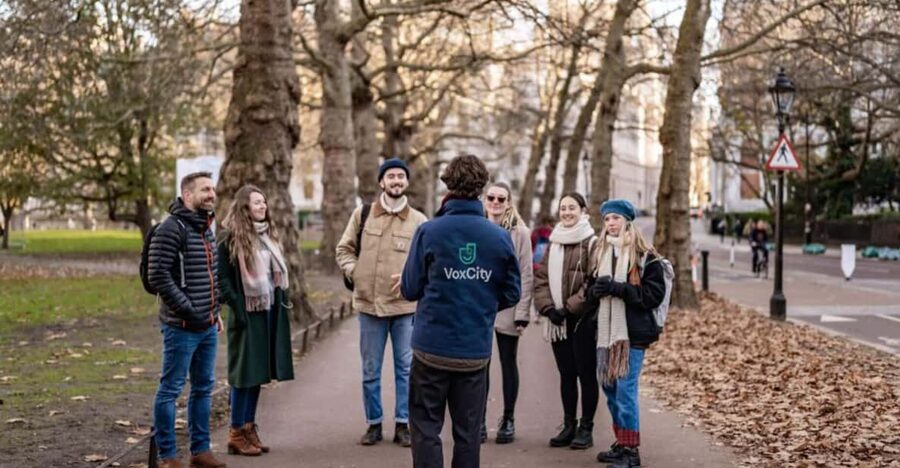 London: Landmarks Walking Tour, Hop-On Hop-Off Bus & Cruise - Buckingham Palace and St James’s Palace