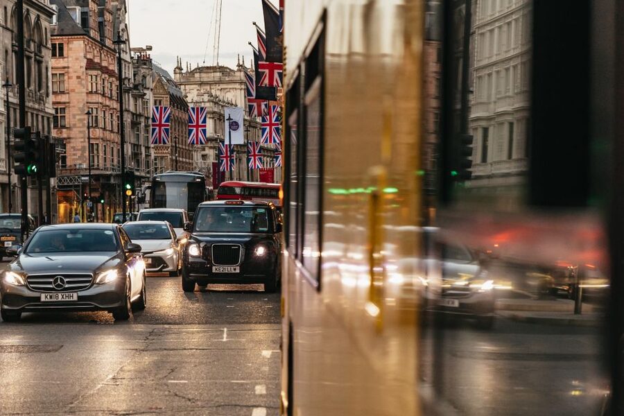 London: London by Night Sightseeing Open-Top Bus Tour - Starting at Green Park beside the Ritz