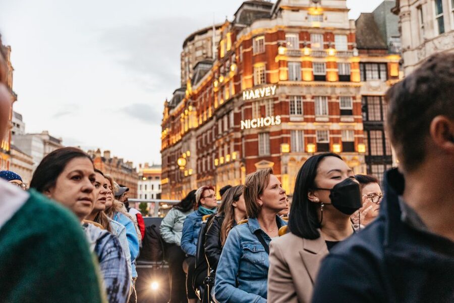 London: London by Night Sightseeing Open-Top Bus Tour - Wellington Arch and London’s grand west end