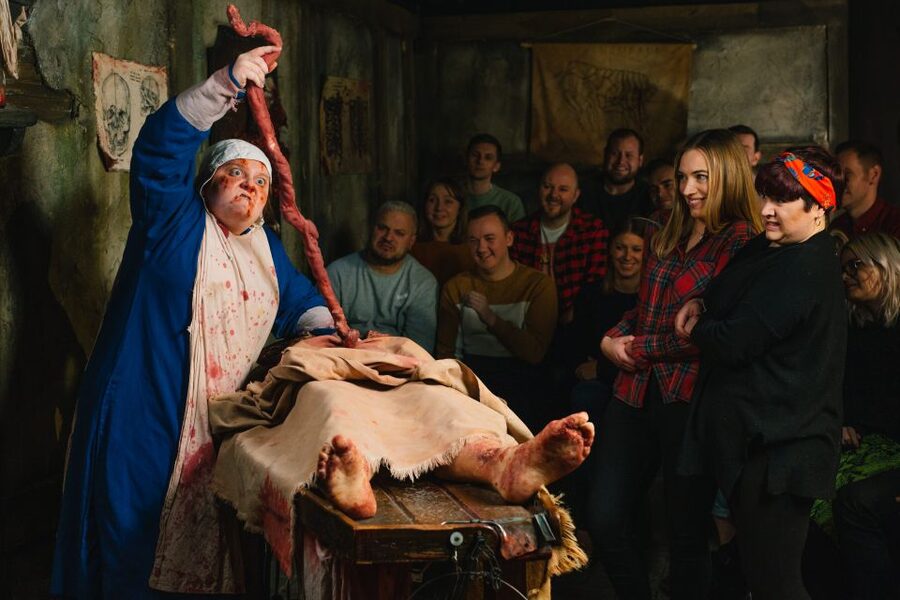 London: London Dungeon, London Eye, & Madame Tussauds Combo - FAQ