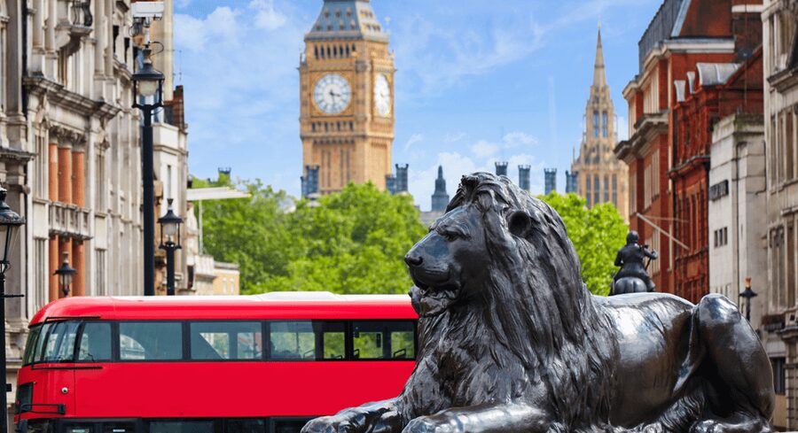 London: London Sightseeing Walking Tour with 30+ Sights - From Monument to the Thames