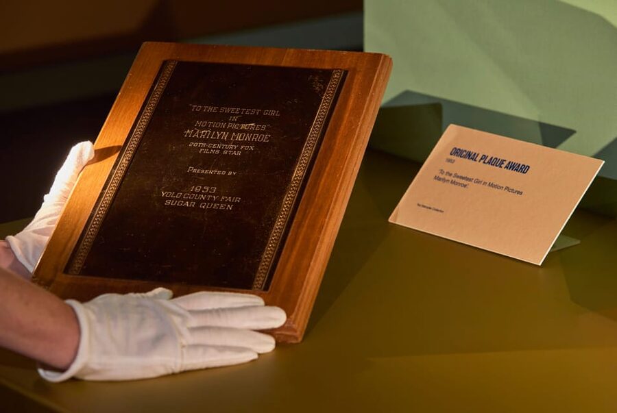 London: Marilyn: The Exhibition: Entrance Ticket - Marilyn as a businesswoman and social force