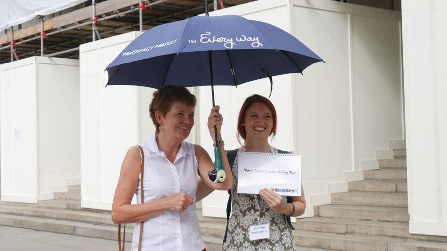 London: Mary Poppins Walking Tour - Starting at Temple and entering Mary Poppins’ London