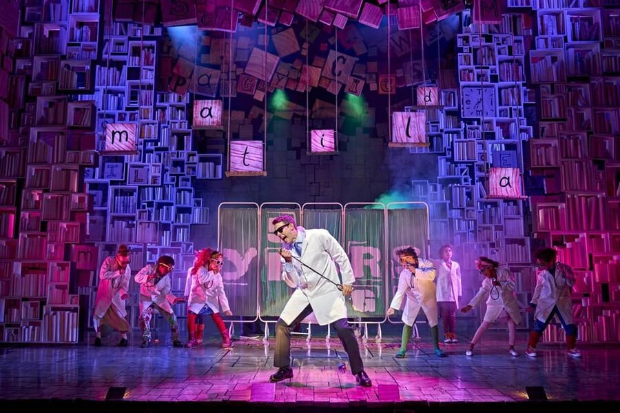 London: Matilda the Musical & 2-Course Pre-Show Meal - What the seat promise really means