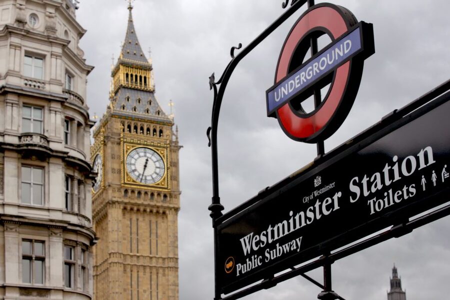 London Must-See 3 Hours Walking Tour - Pall Mall and the world of gentlemen’s clubs