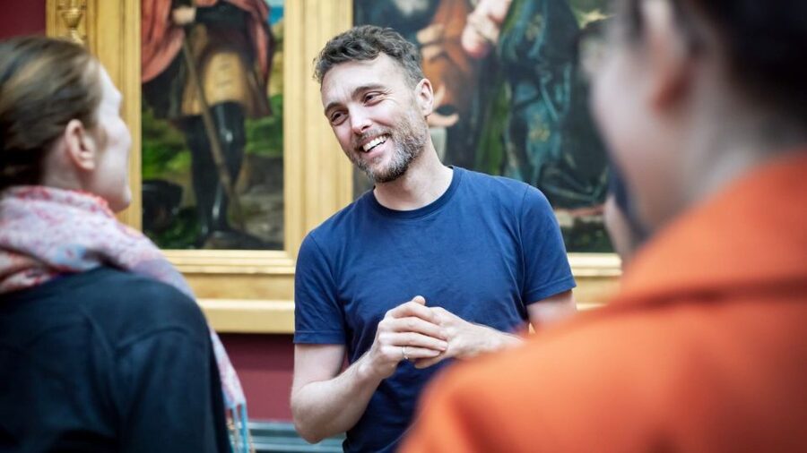 London: National Gallery Guided Tour and Afternoon Tea - One hour with Europe’s great painters