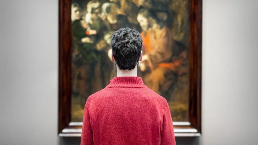 London: National Gallery Guided Tour and Afternoon Tea - Why the headset matters in a busy gallery