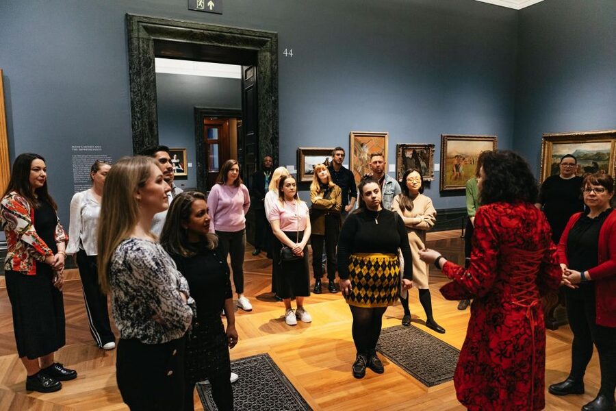 London: National Gallery Guided Tour with Art Expert Guide - The one-hour route through European art