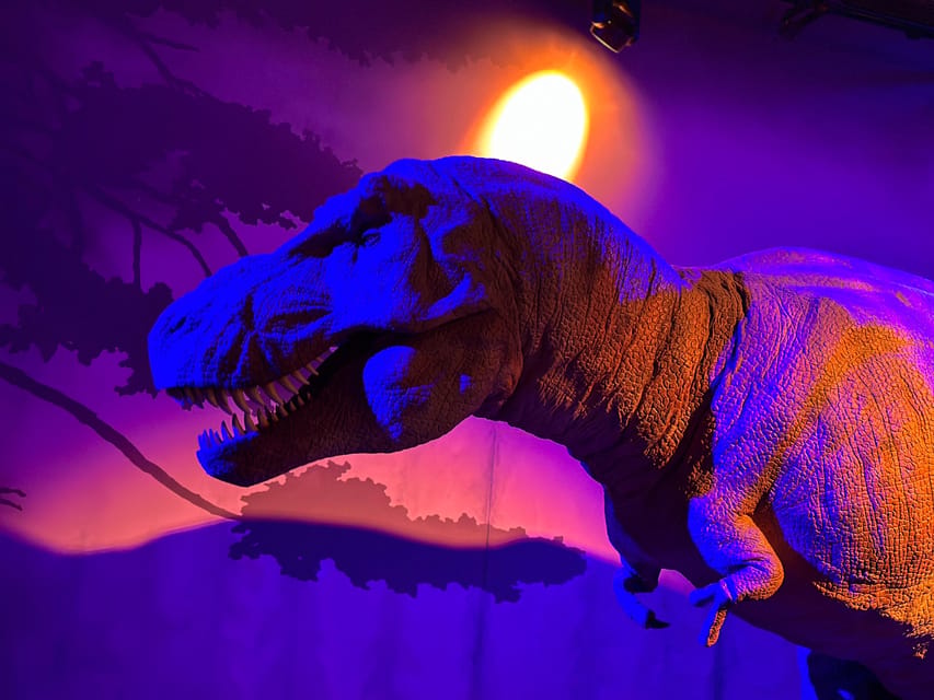 London: Natural History Museum Private Guided Tour - Dinosaurs and the age of terrible lizards