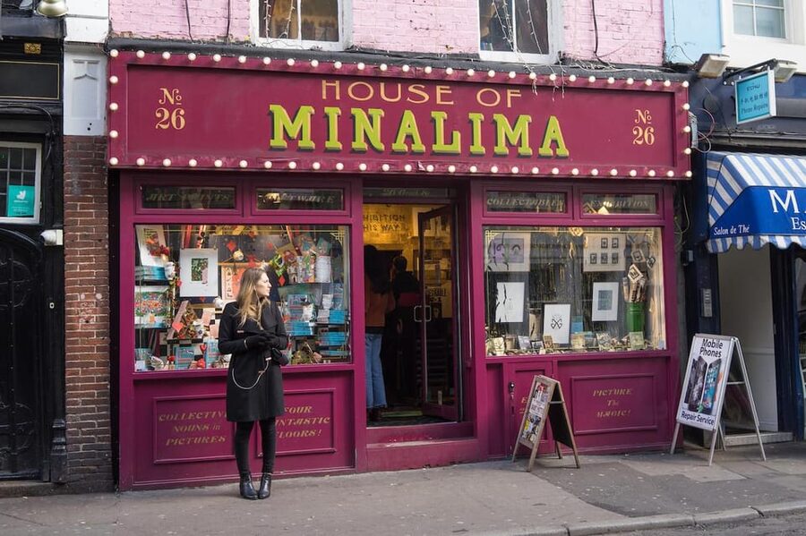 London: Notting Hill, Highlights & Markets Private Tour - The bakery stop at GAIL’s