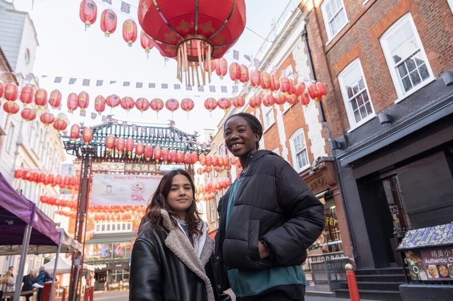 London: Notting Hill, Highlights & Markets Private Tour - Soho, Chinatown, and the House of MinaLima