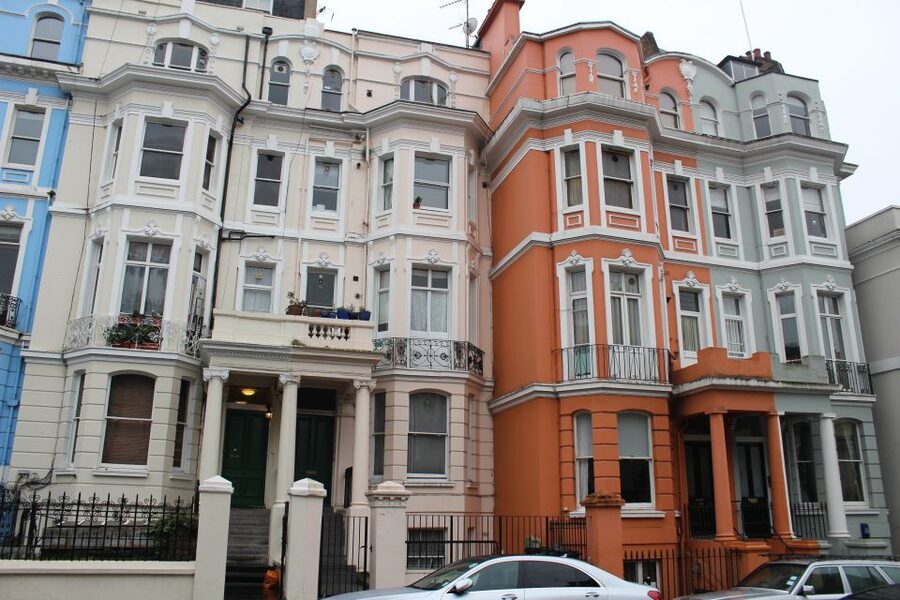London: Notting Hill Walking Tour - Starting outside Notting Hill Gate Station
