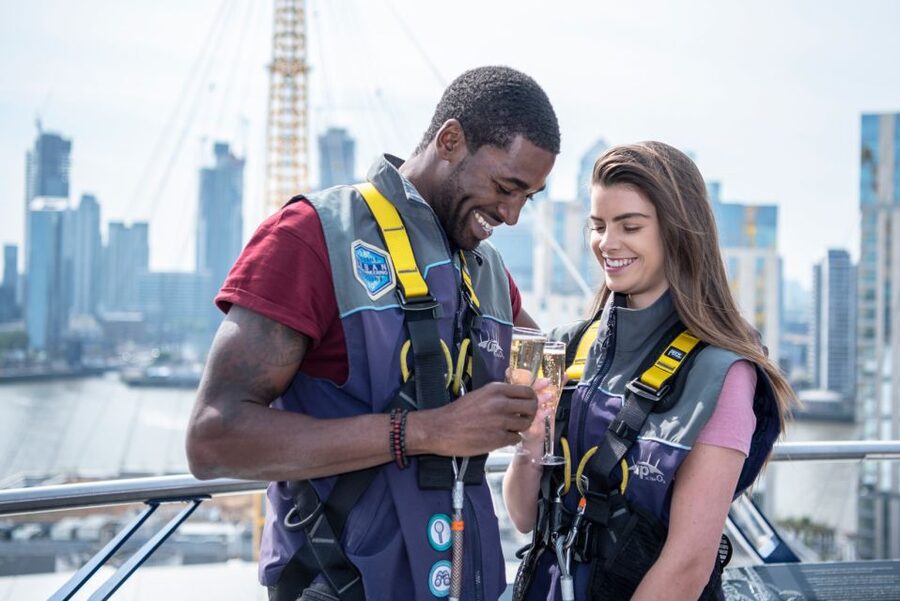 London: O2 Arena Rooftop Climbing Experience - Choosing daylight, sunset, or twilight