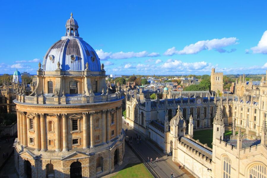 London: Oxford, Stratford, Cotswolds, and Warwick Day Trip - Starting from London and settling into the coach
