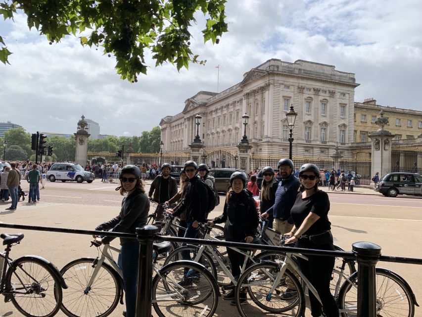 London: Parks and Palaces Guided Morning Bike Tour - Through Green Park to Buckingham Palace