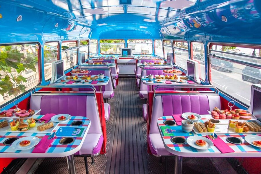 London: Peppa Pig Bus Tour with Entertainment - Service that helps families relax