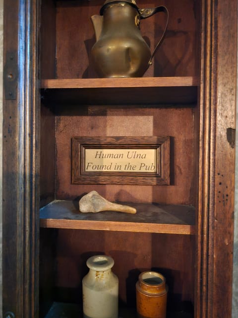 London: Pilgrims and Pirates Historical Pub Tour - Pilgrim Fathers and London’s role in departure