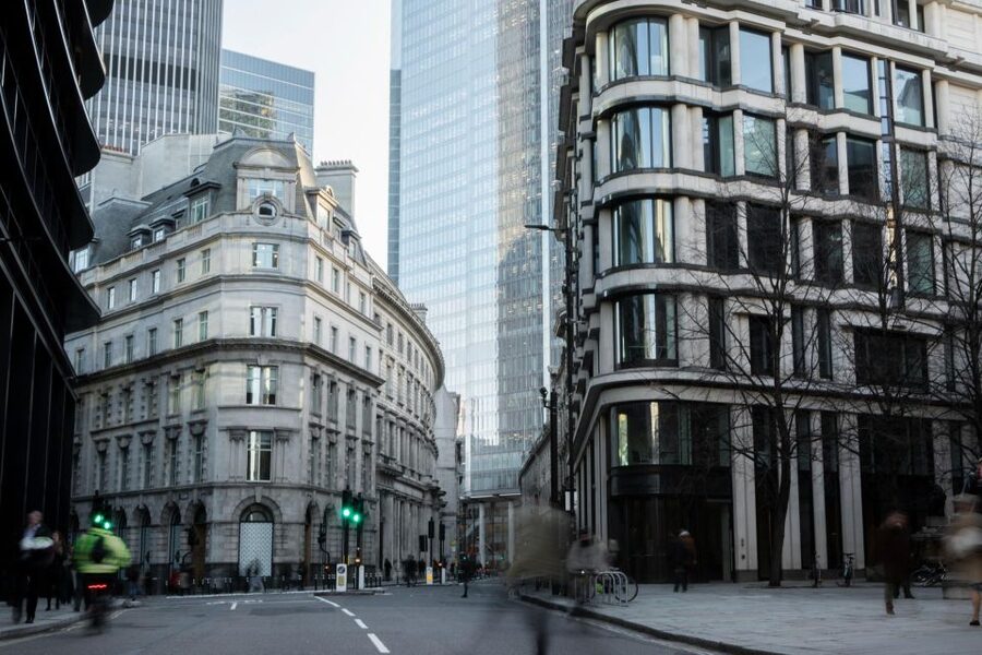 London: Private Architecture Tour with a Local Expert - Practical booking advice for the two-hour walk