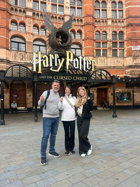 London: Private Family Harry Potter Movie Locations & Cruise - The one-hour Thames cruise