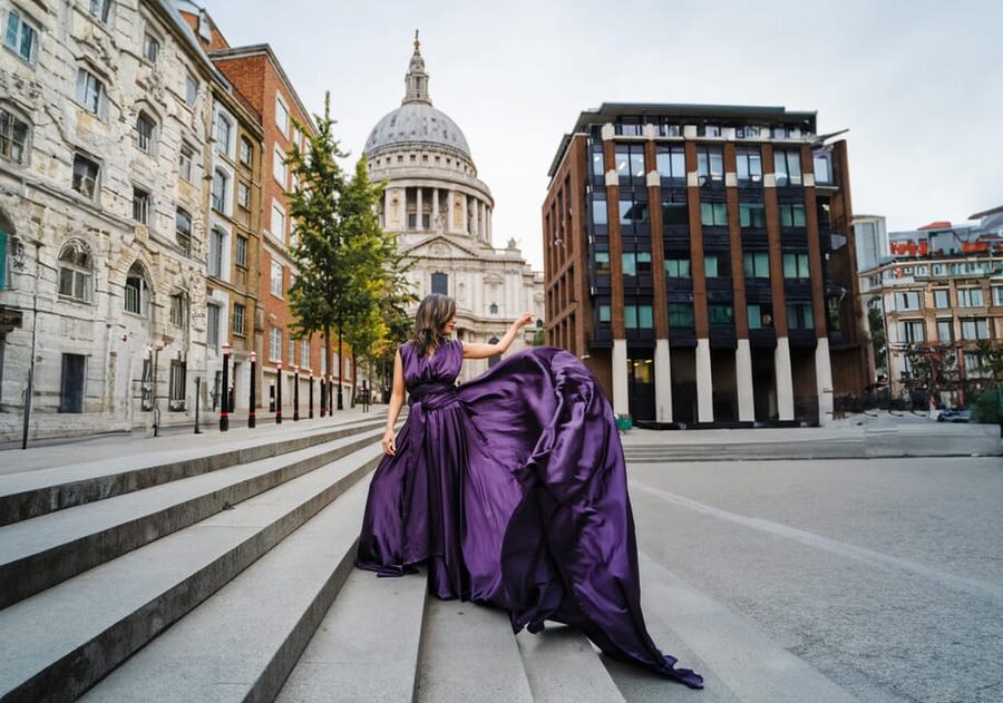 London: Private Flying-dress Photoshoot @jonadress - Big Ben and the 30-Minute Photo Stop