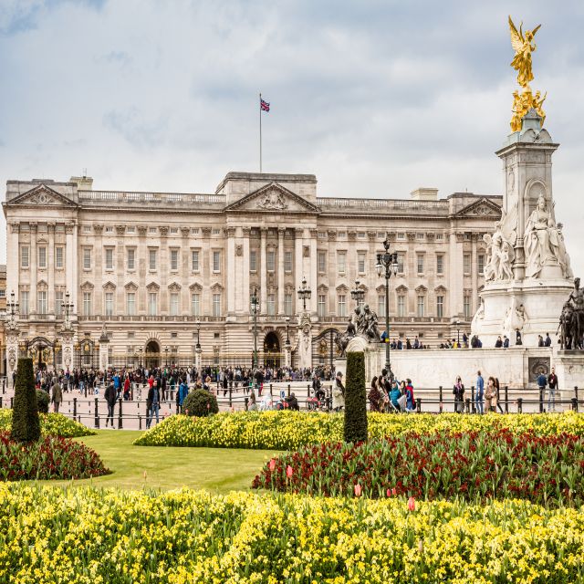 London: Private Guided Tour of Top Highlights by Car - Languages, timing, and practical limits
